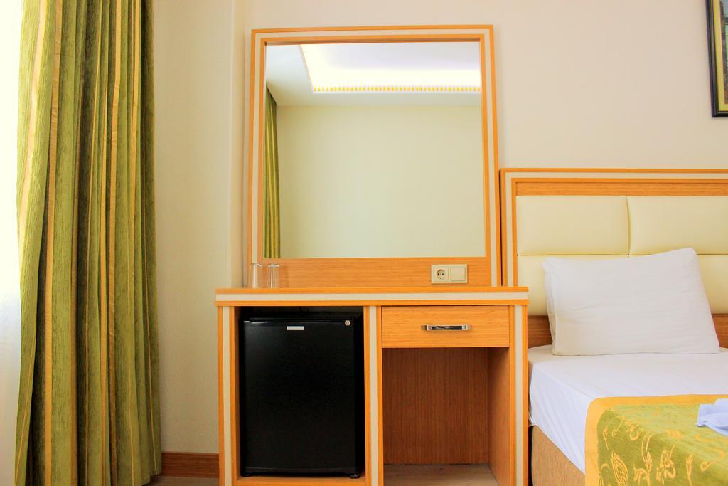 Hotel Buyuk Paris Istanbul Eksteriør bilde